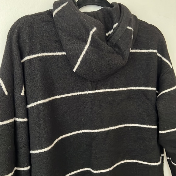 Tunic sweater - Picture 3 of 4